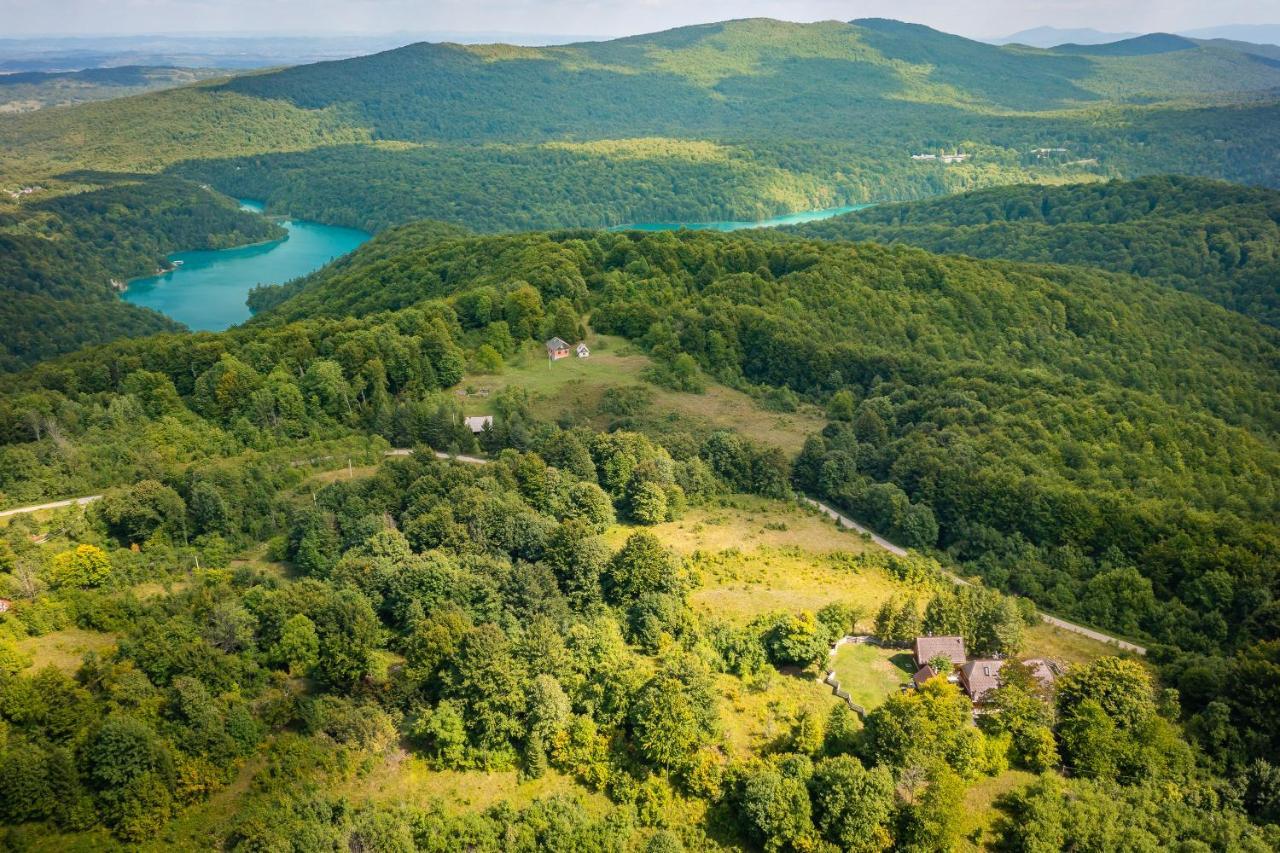 Fenomen Plitvice Gornja Jezera Villa Plitvica selo Exterior foto